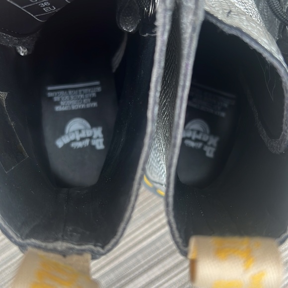 NWOB Dr Martens V Pascal Vegan Metallic Embossed Snake Print Boots Size 5-6 36EU - Picture 8 of 11